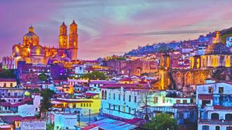 Conoce las regiones que ofrecen a los visitantes experiencias únicas
Para más información del tema, visita: https://www.eleconomista.com.mx/los-especiales/escapate-ciudad-conoce-5-pueblos-magicos-3-horas-cdmx-20250711-767639.html
¡Síguenos en nuestras redes sociales para mantenerte informado!
Twitter: https://twitter.com/eleconomista
Facebook: https://www.facebook.com/ElEconomista.mx
Instagram: https://www.instagram.com/eleconomistamx
LinkedIn: https://www.linkedin.com/company/el-economista/
T
#ElEconomista #EETV